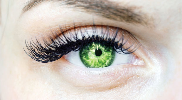 Тајна у очима скривена
